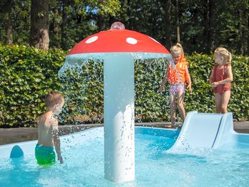 Kids' pool