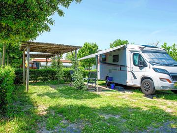 Spacious pitch with awning (added by manager 02 Oct 2023)