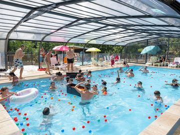 piscine couverte Ile du Pont (added by manager 30 Nov 2023)