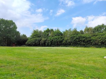 Grassy pitches (added by manager 28 Jul 2021)