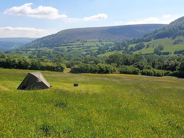 Pitches facing south-west for lots of sun! (added by manager 09 Jun 2023)