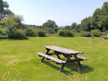 Picnic table (added by manager 21 Jul 2021)