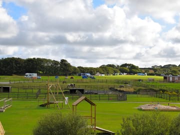 Site and play area (added by manager 06 Dec 2017)