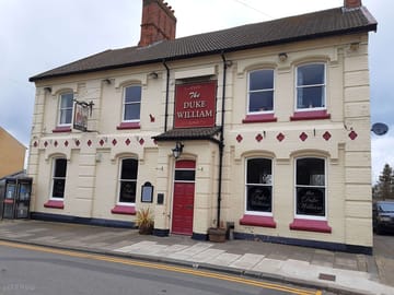 Front of the pub (added by manager 03 Aug 2020)