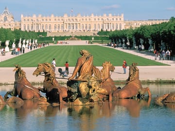 Château de Versailles (added by manager 21 Nov 2016)