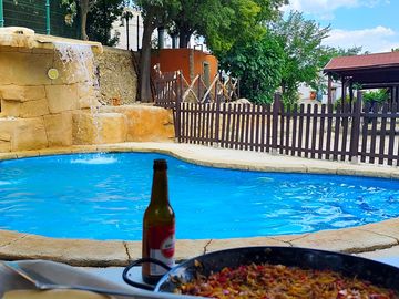 Swimming pool