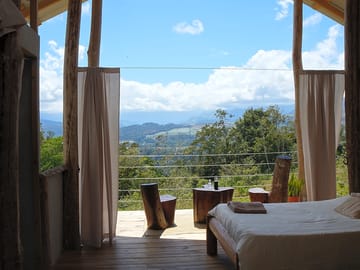 Amazing views from amazing bedrooms (added by manager 24 Oct 2018)