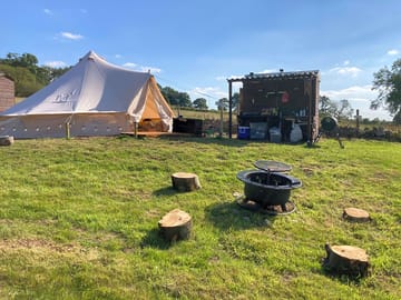Bell tent, kitchen and fire pit (added by manager 31 Jan 2023)