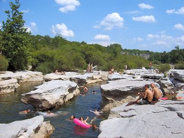 Baignade dans le Chassezac