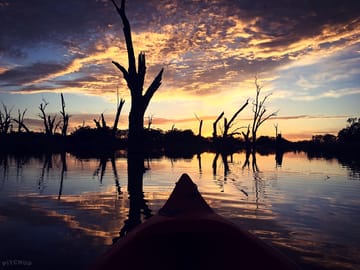 Canoeing at sunrise (added by manager 20 Oct 2017)