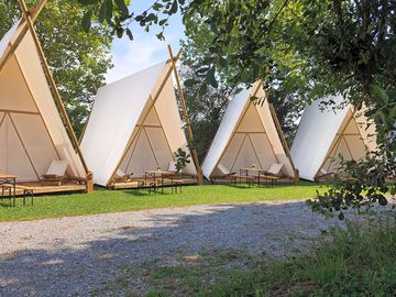 Nusa tipi pitches (added by manager 16 Jan 2024)