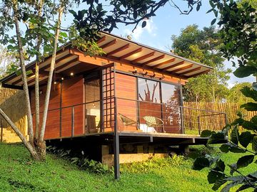 Microlodge with balcony