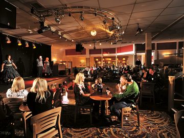 Clyde entertainment lounge and bar