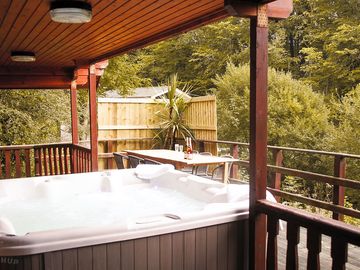 Hot tub
