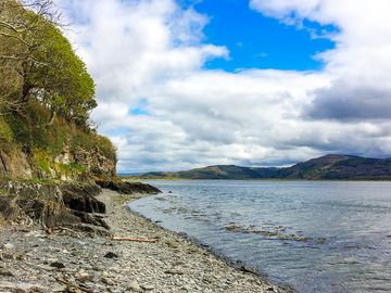 View from the foreshore in front of Dyfi, looking east towards the Dyfi Osprey Project