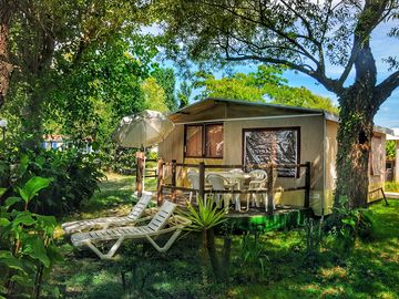 LODGETENT DELUXE