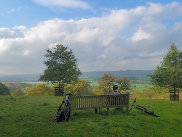 Cycle to harewood estate