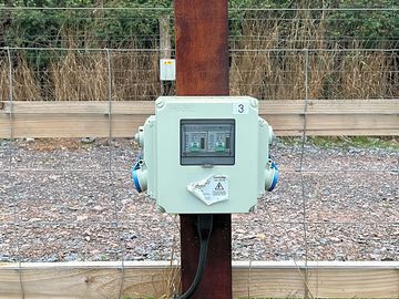 Electric hook-ups are available