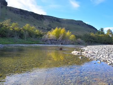 Waianakarua river next to the camping ground