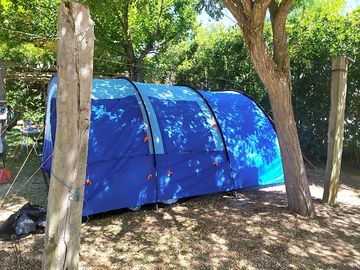 Shaded tent pitches