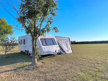 Twin axle caravans welcome