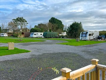 Gravel touring pitches
