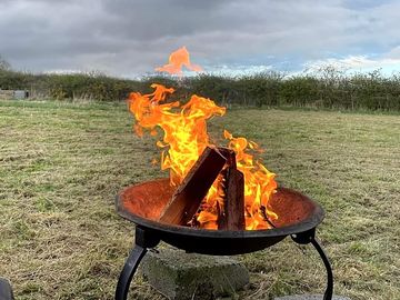 Shared firepit