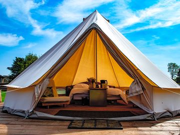 Bell tent