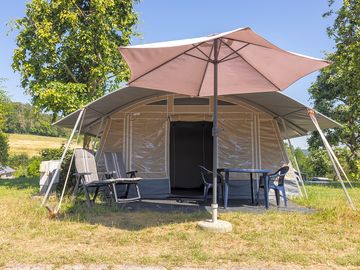 Rental tents