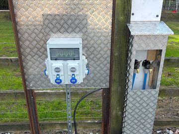 Electric and water hook-up