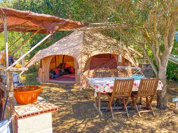 Gitanas dining area