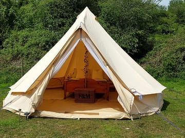 Five-metre tent