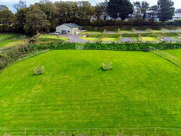 Non-electric pitches
