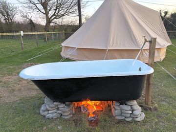Outdoor bath