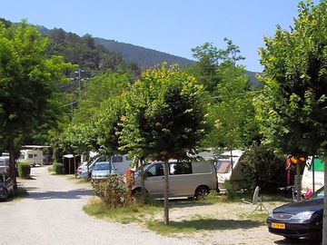 Caravans, motorhomes and tents are welcome