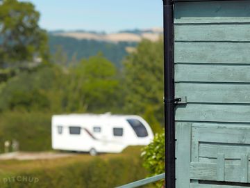 Electric gravel touring pitch