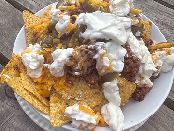 Chilli 🌶️ nachos. loads. great value for money