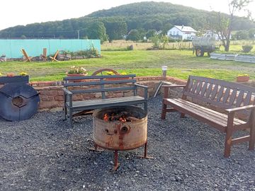 Firepit seating