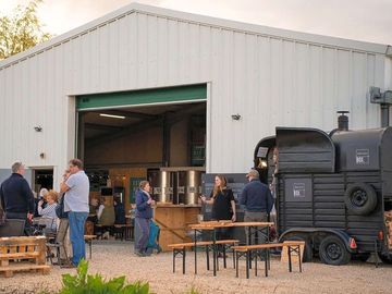 Cotswold lakes brew co