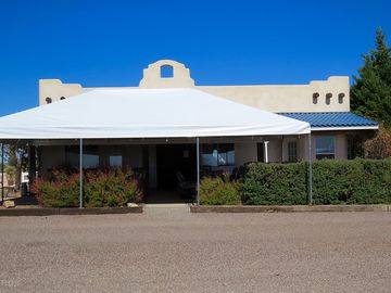 Roundup room, the on-site clubhouse
