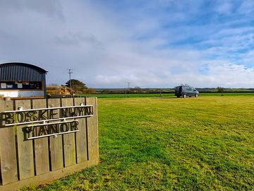 Pitches all close to showers and washing up