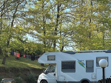 Spacious motorhome pitch