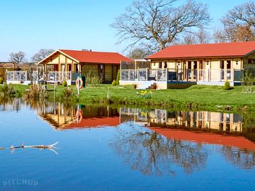 Lodges by the lake