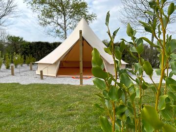 Bell tent