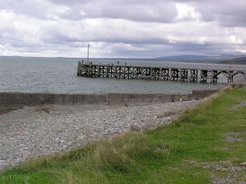 Pier at trefor beach