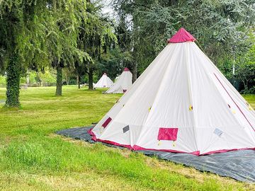 Bell tent