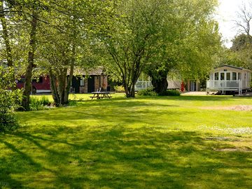 Quiet and leafy location
