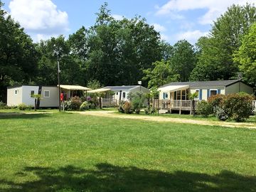 Rental of mobile homes and chalets