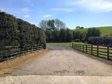 Driveway into the park