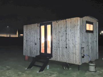 Hut by night